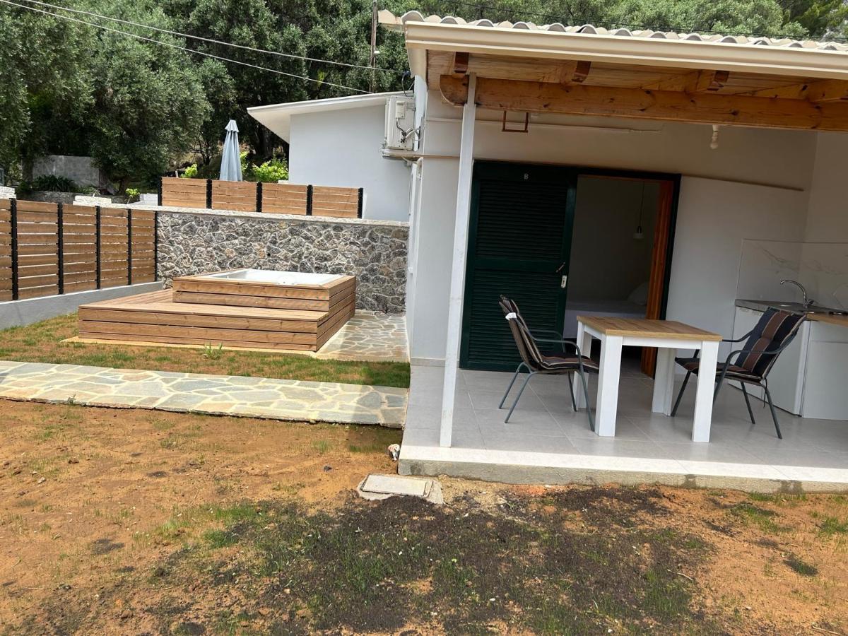Ipsia Apartments 帕莱欧卡斯提撒 客房 照片
